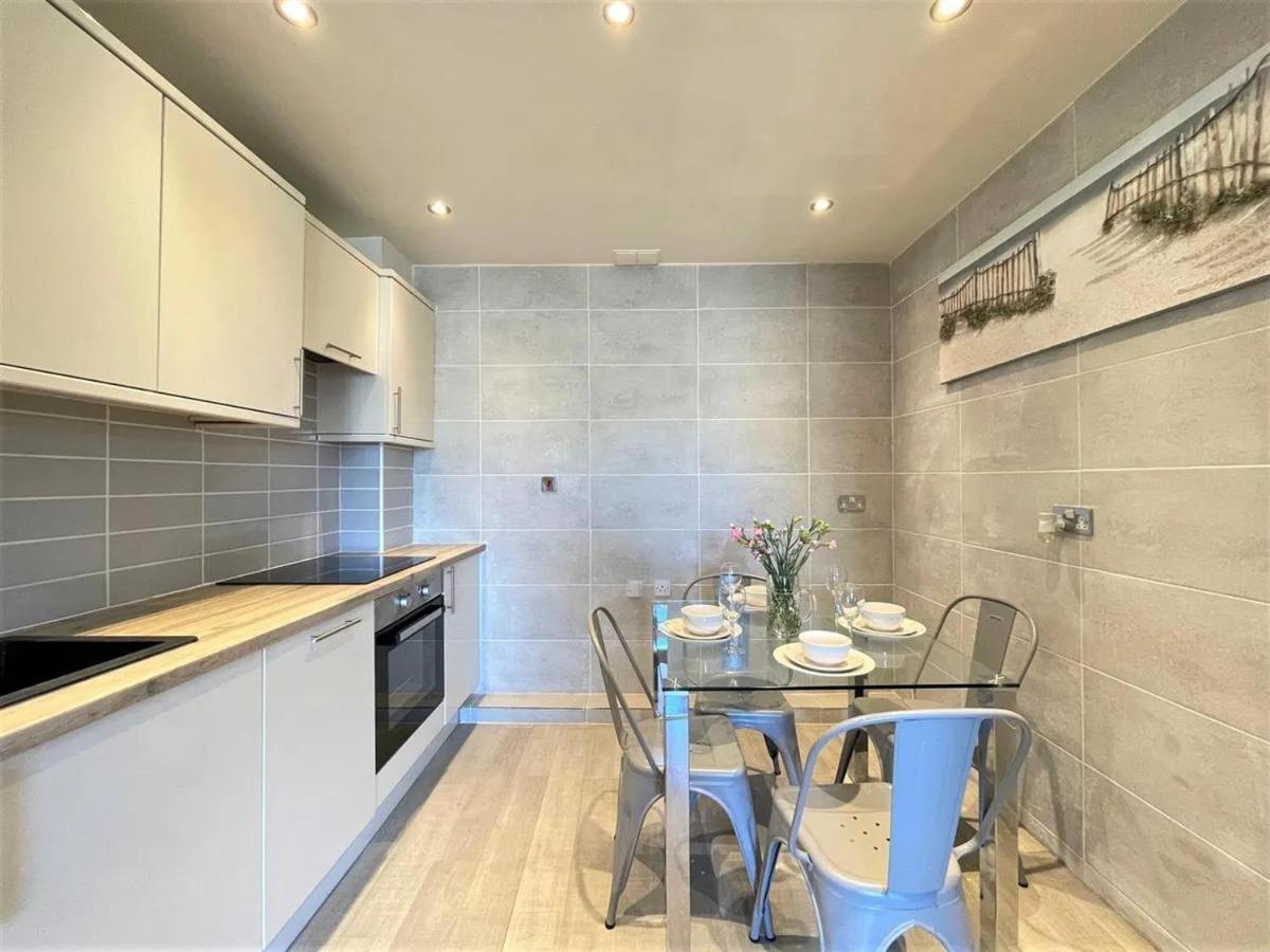 Holiday Home 스완지 외부 사진